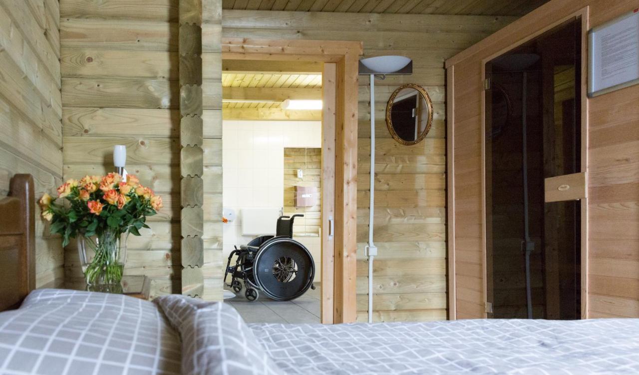 6 Persoons Vakantiehuis Met Sauna, Dichtbij Zee Sint Annaland Exteriér fotografie