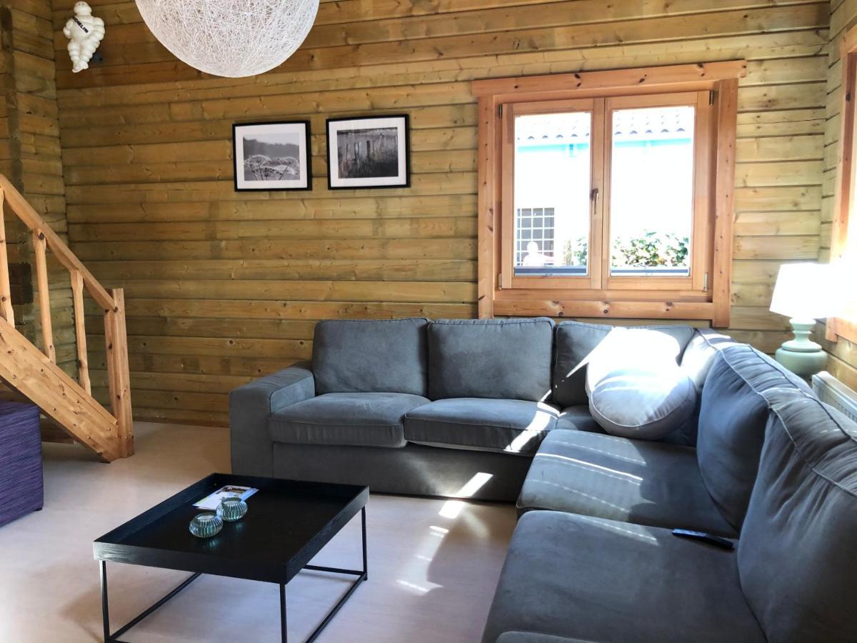 6 Persoons Vakantiehuis Met Sauna, Dichtbij Zee Sint Annaland Exteriér fotografie